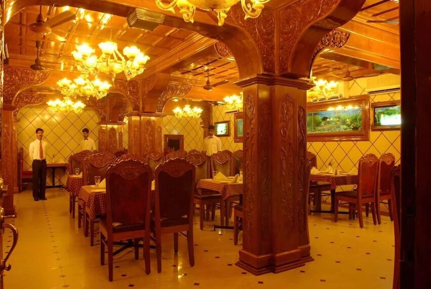 Kottayam_Hotel_arcadia_3