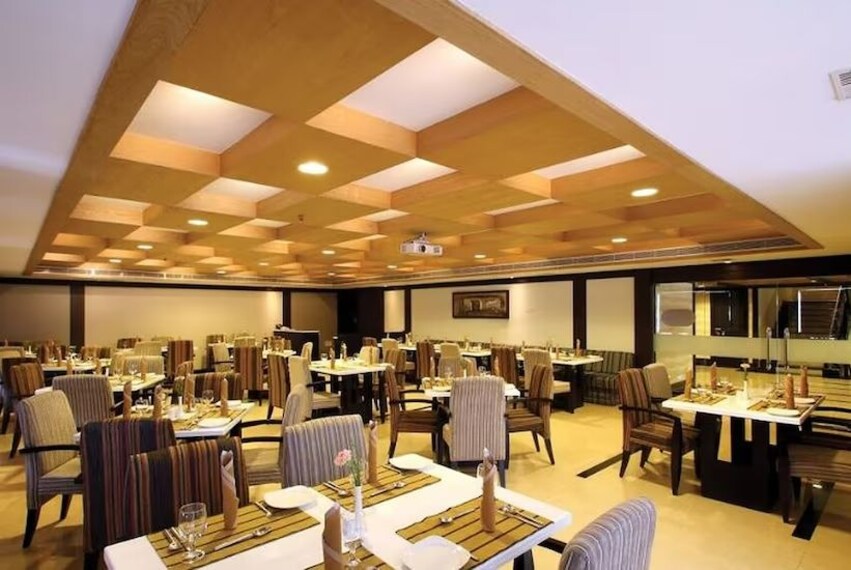 Kottayam_Hotel_indraprastha_kottayam_3