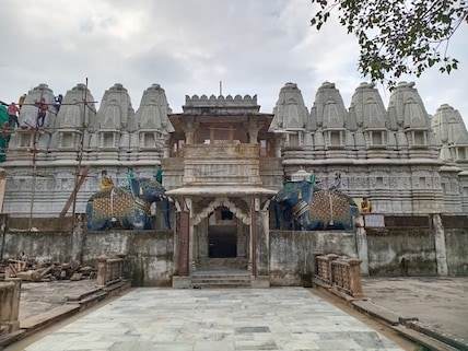 Muchhal Mahavir Temple