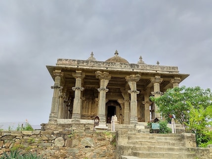Neelkanth Mahadeo Temple