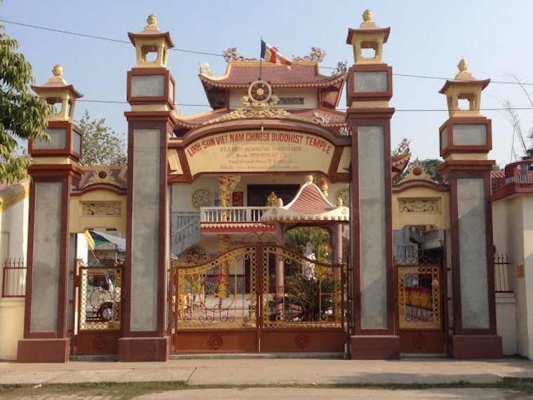 Kushinagar_Chinese_temple_1