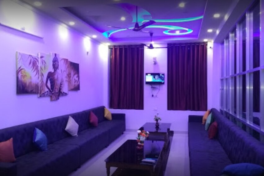 Kushinagar_Hotel_the_ideal_2