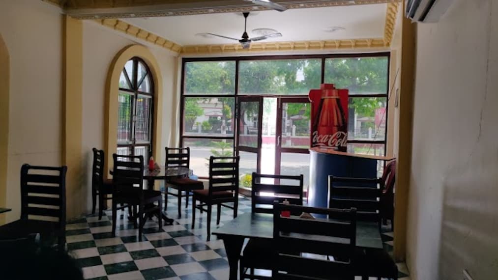 Kushinagar_Tokyo_a_multi_cuisine_restaurant_1