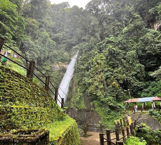 Lava_Changey_falls_3