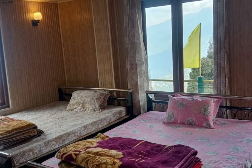 Lava_Hotel_hills_view_2