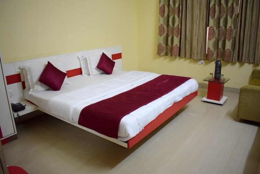 Mehsana_Hotel_sunshine_1