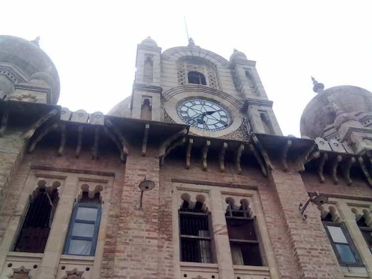 Mehsana_Rajmahal_palace_2