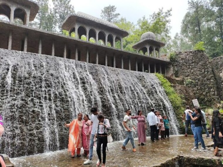 Mohali_Rock_garden_3