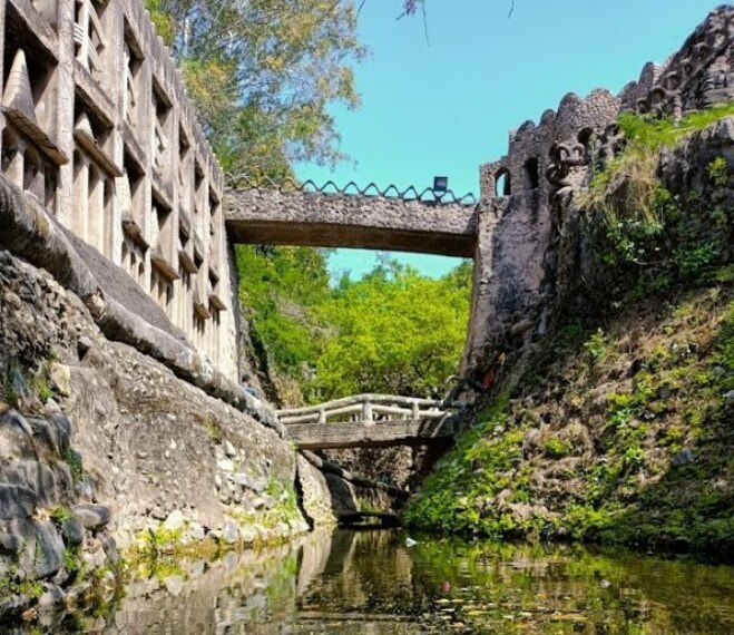 Mohali_Rock_garden_4