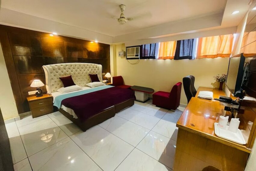 Muzaffarnagar_Hotel_galaxy_tower_2