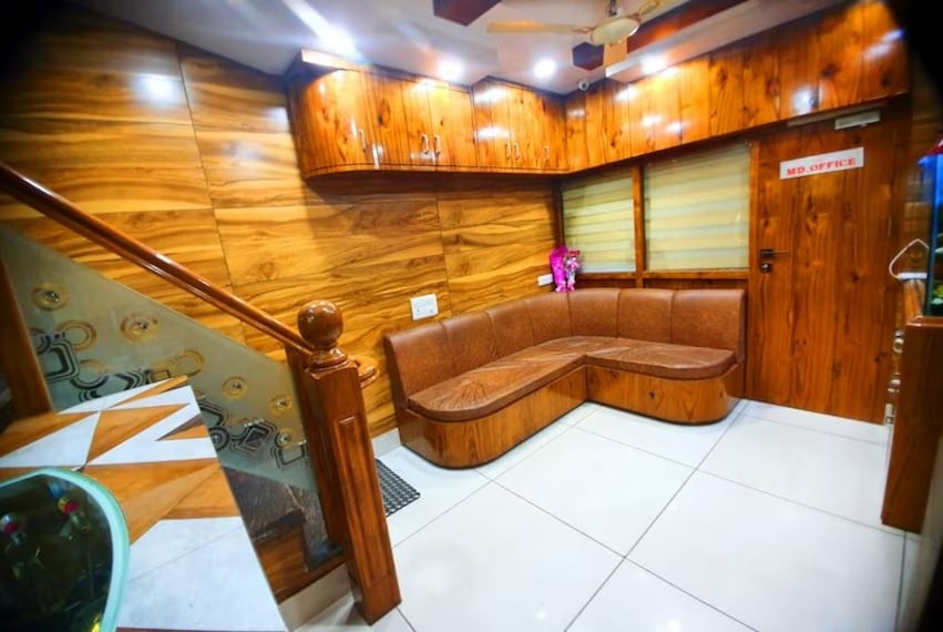 Muzaffarnagar_Hotel_king_city_2