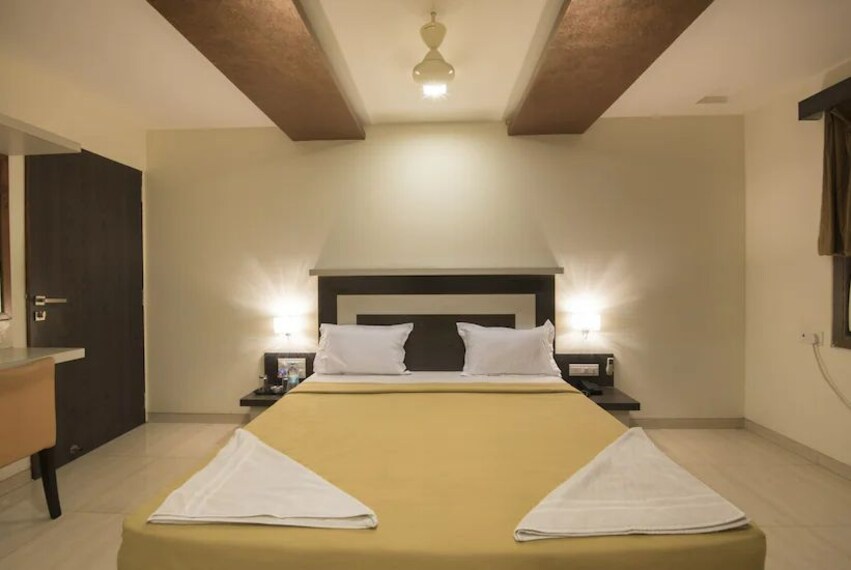 Nathdwara_Vaikunth_by_adamo_2