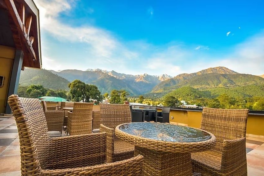 Palampur_Infinitea_tea_garden_resort_2