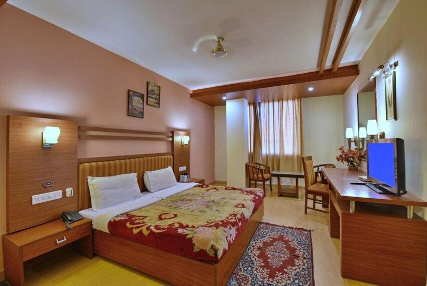 Pathankot_Hotel_capri_1