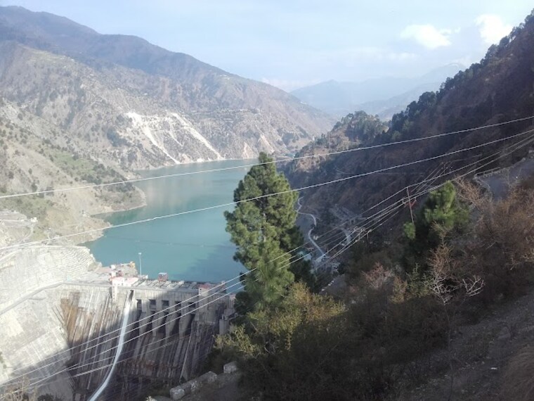Patnitop_Baglihar_dam_2