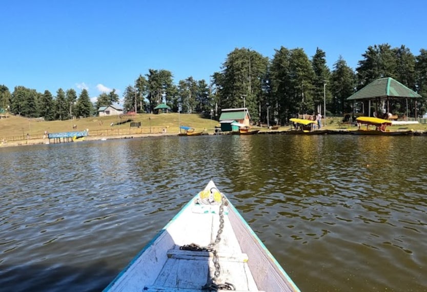 Patnitop_Sanasar_Lake_4