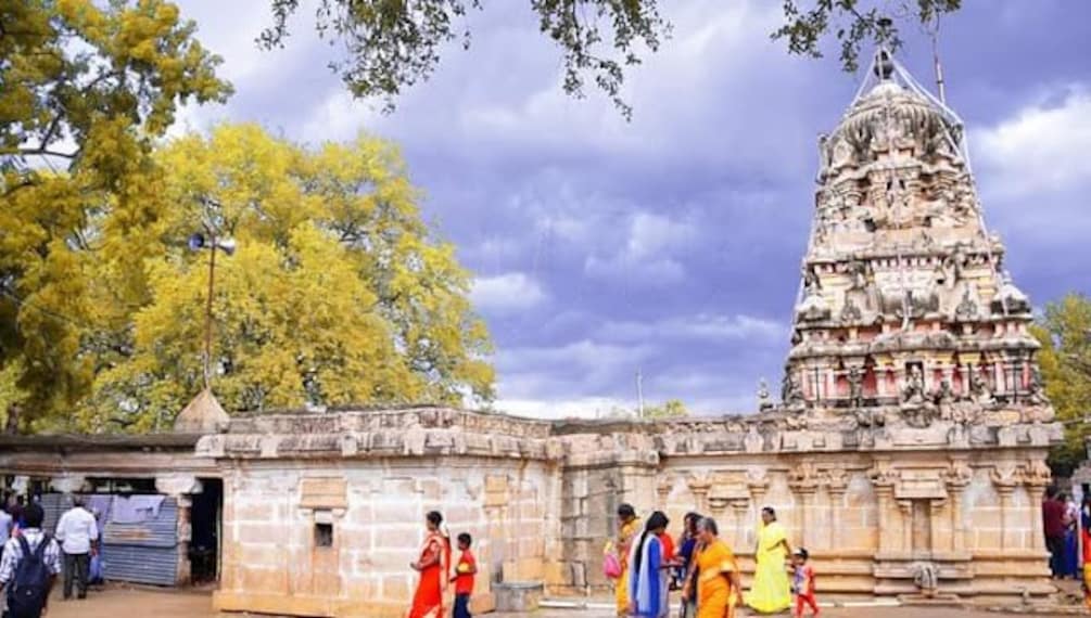 Pollachi_Alagunachi_amman_temple_1