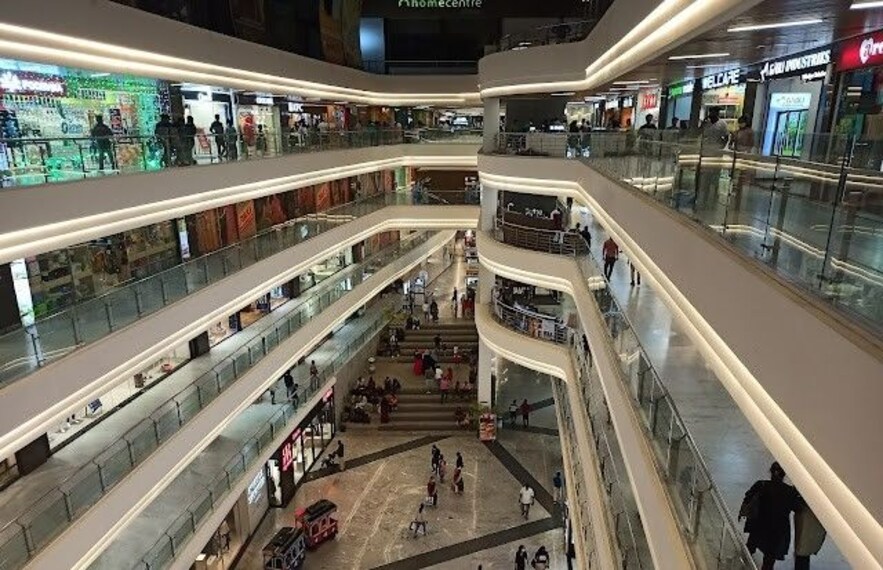 Pollachi_Brookefields_2