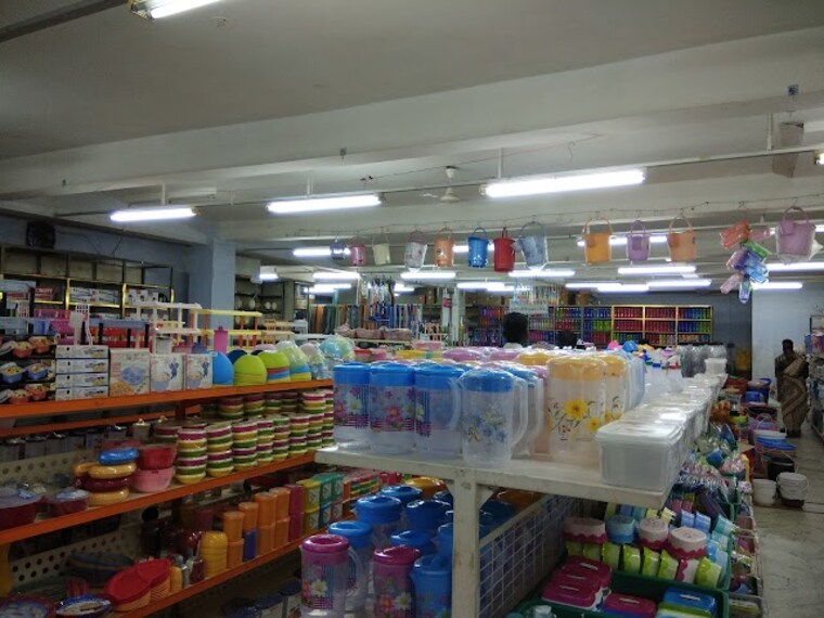 Pollachi_Kannan_department_store_1