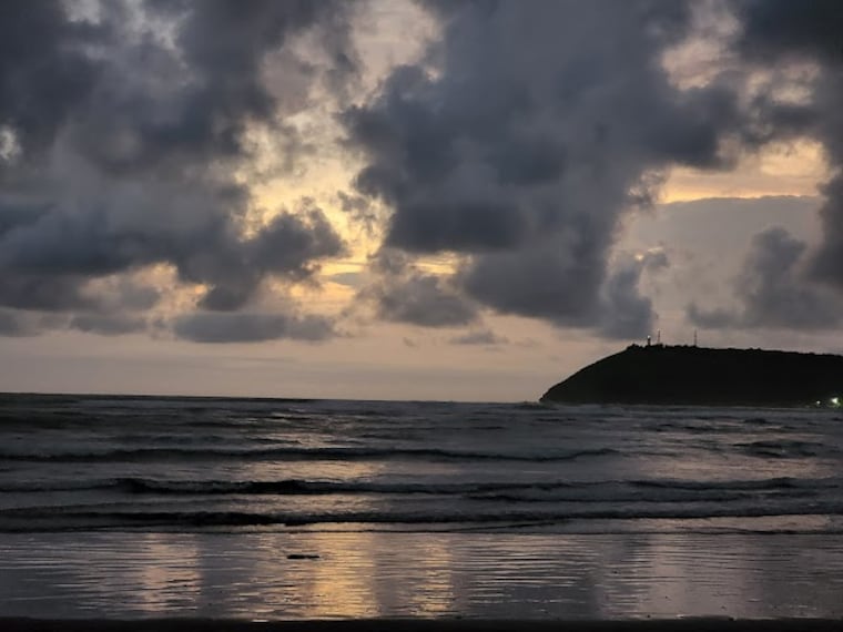 Ratnagiri_Bhatye_beach_2