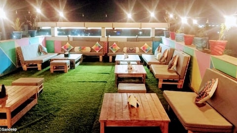 Delhi Belly Special - Best Non-Veg Restaurant