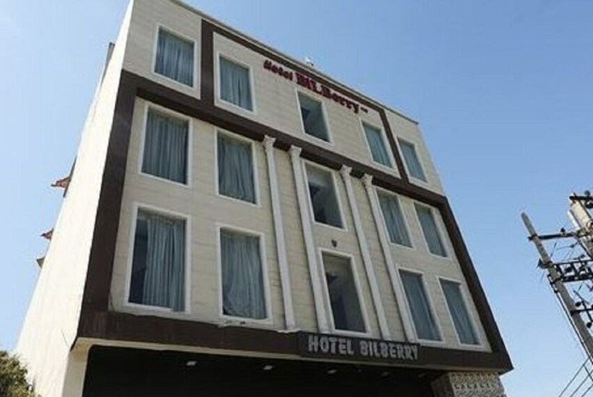Rewari_Hotel_bilberry_3