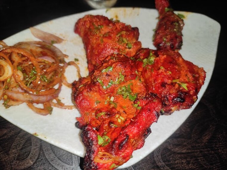 Roorkee_Tanisha_s_royal_hyderabadi_biryani_2