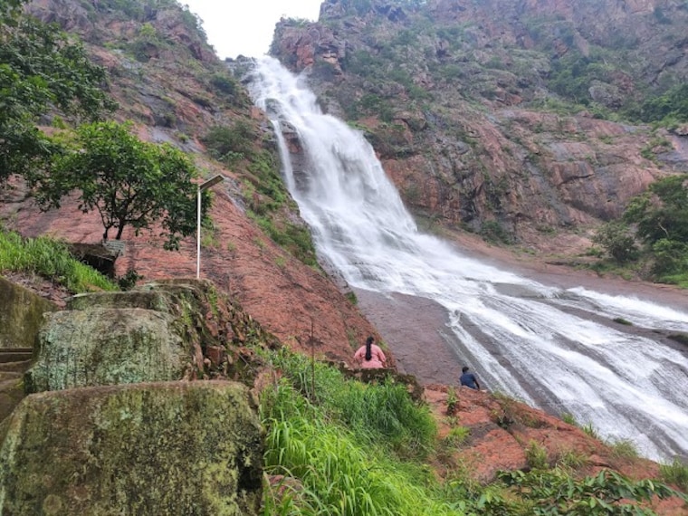 Rourkela_Khandadhar_waterfall_2