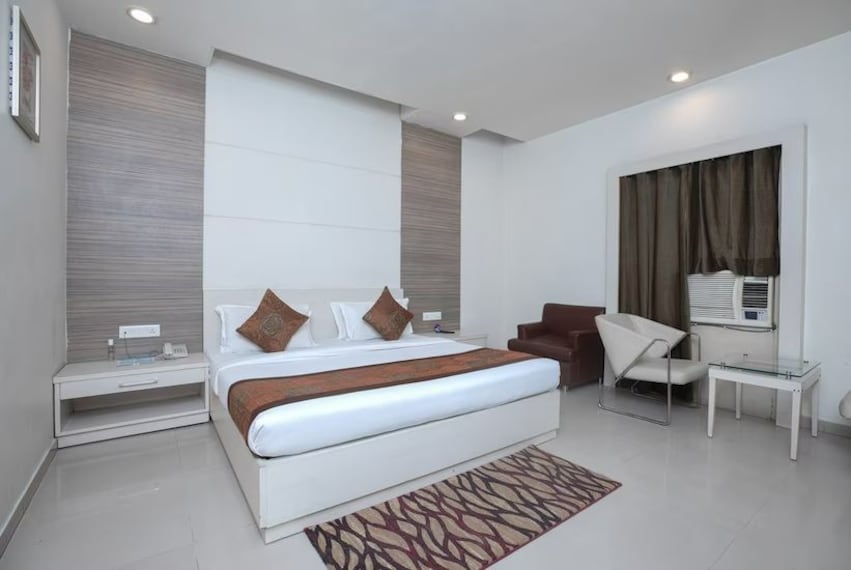 Rudrapur_Hotel_le_castle_3