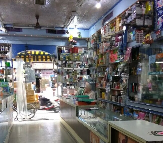 Shahjahanpur_Sahara_general_shop_1