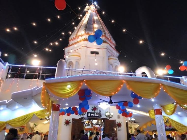 Shahjahanpur_Shri_baba_vishwanath_temple_2