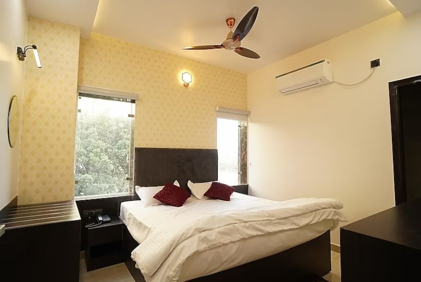 Sonipat_Hotel_kundli_inn_1