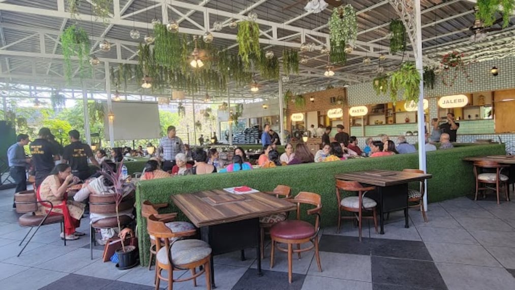 Thane_The_caravan_menu_2