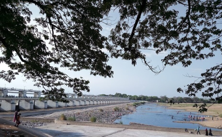 Tiruchirappalli_Mukkombu_dam_2
