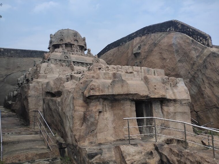 Tirunelveli_Vettuvan_koil_1