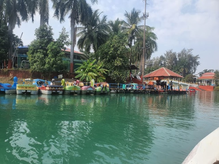 Vapi_Mirasol_water_park_2