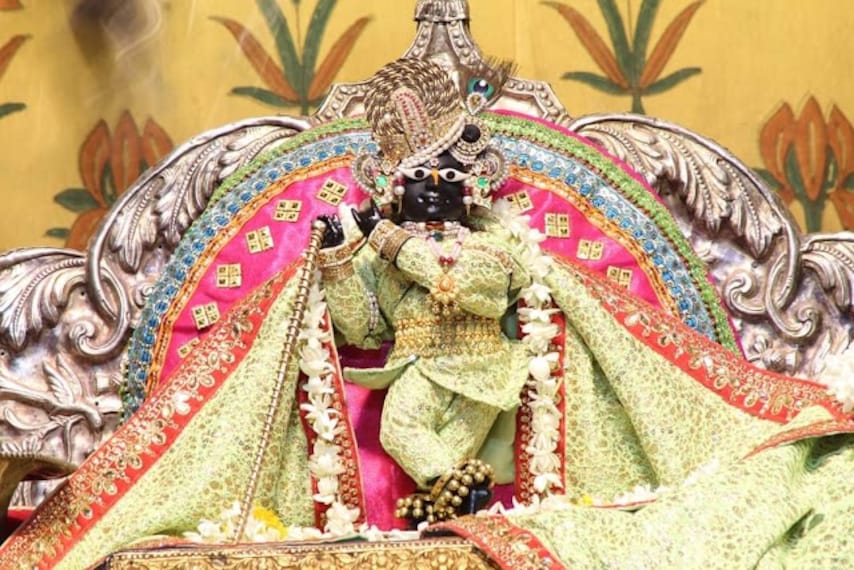 Vrindavan_Radha_raman_temple_2
