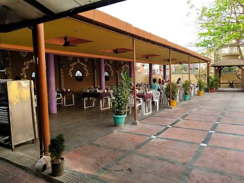 Akola's Sanskruti Garden Restaurant