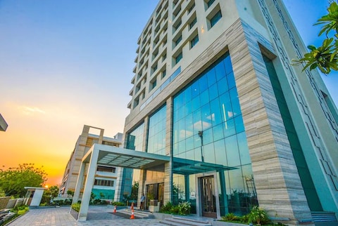EFCEE Sarovar Portico Bhavnagar