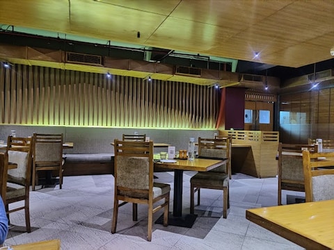 Yellow Chilli Restaurant