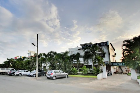 Hotel Heritage Inn