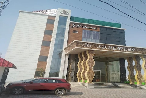 JD Heavens