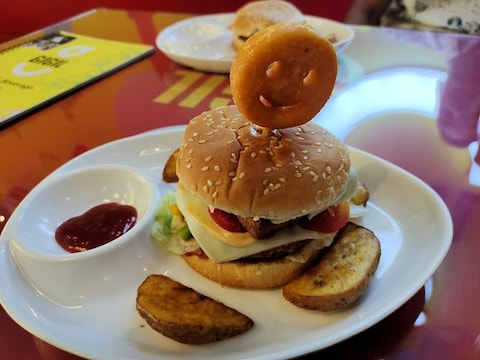 Gigil Cafe