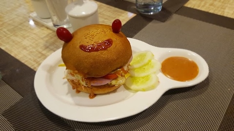 Cafe Blockbuster