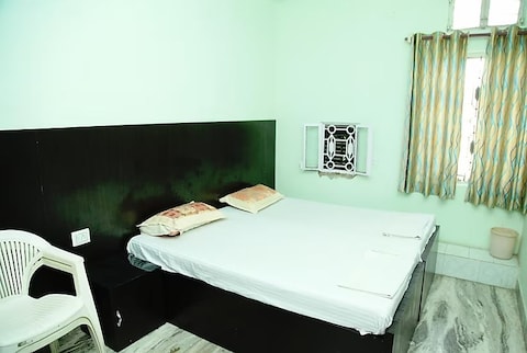 Hotel Kuldeep