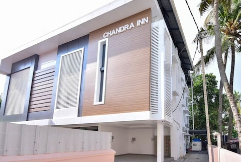 Chandra Inn