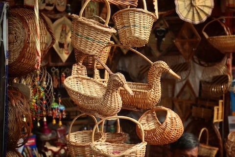 Lakkar Bazaar
