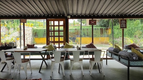 La Pizzeria