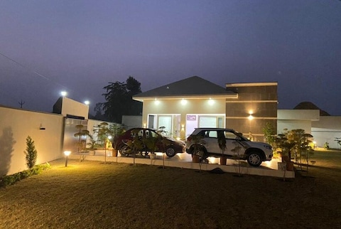 Anand Villas