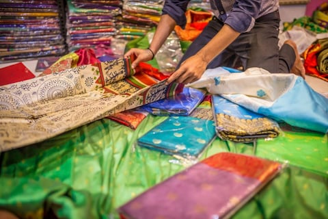 Surat Saree Center